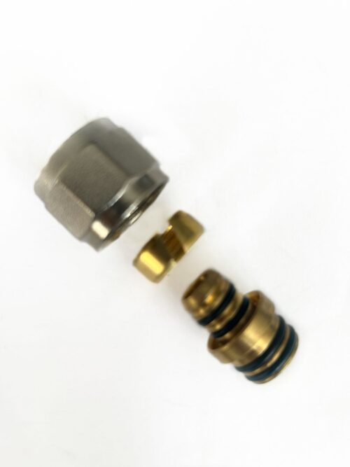 Соединитель 16х2,0х1/2" для полиэтиленовых труб (конус аксиальный)  RTP 39774 (240/20)