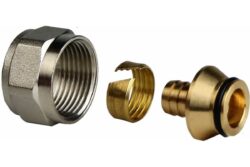 Соединитель16х2,2х1/2" для полиэтиленовых труб (евроконус)  RTP 29304  (200/10)